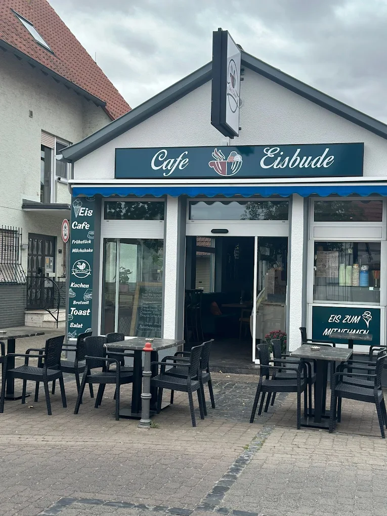 Café & Eisbude Trebur, Außenansicht
